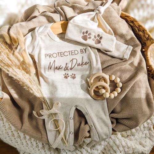 Protected By Dog Infant Outfit with Pet Name, Embroidered Newborn Coming Home Outfit, Personalized Baby Gift for Dog Lover