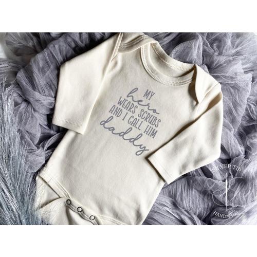 Embroidered My Hero Wears Scrubs and I Call Him Daddy Bodysuit, Cute Baby Gift for Nurse Doctor Daddy, Medical Bodysuit Baby Shower Gift