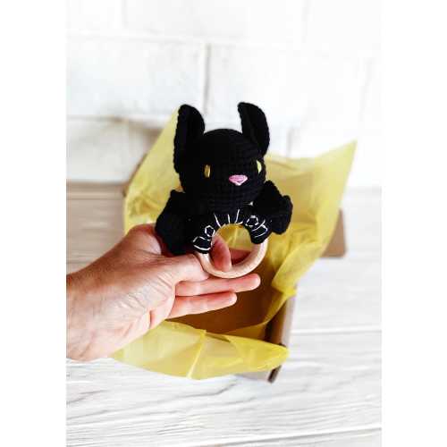 Black bat halloween baby rattle, crochet bat rattle on wooden ring, personalized baby halloween gift, spooky baby toys, goth baby shower