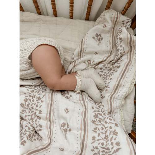 Lettie Floral QUILTED 6 Layer Gauze Blanket
