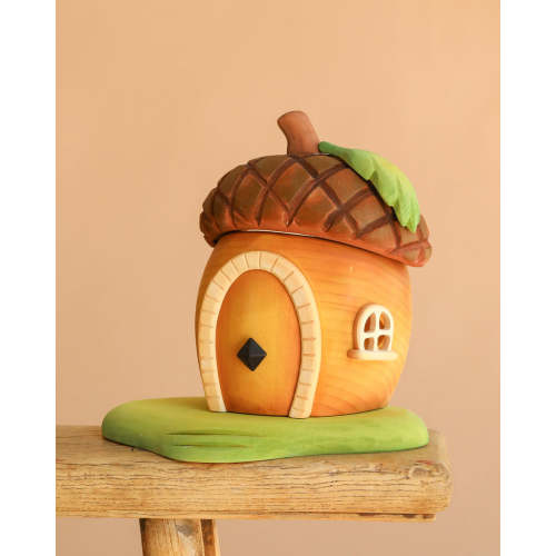 Bumbu Handmade Wooden Acorn House