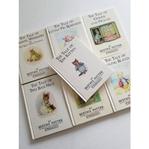 Vintage Beatrix Potter mini books lot