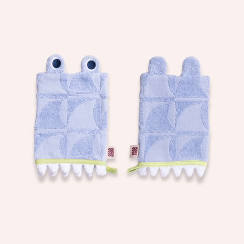Super Soft Friendly Wash Mit Duo - Shark Periwinkle by GOGO KIDDO | the memo – The Memo