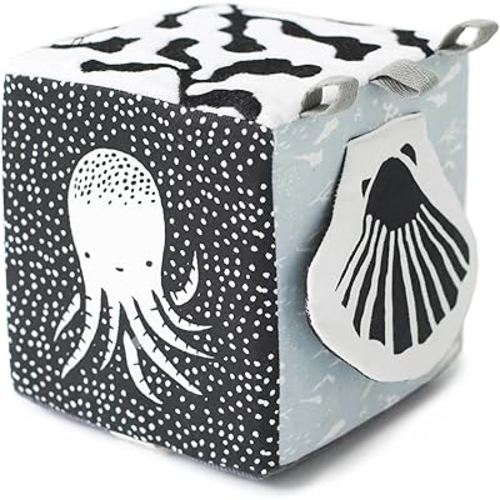Wee Gallery Soft Block, Baby Sensory Toy with High-Contrast Graphics, Organic Soft Fabric Soft Blocks, Crinkle Flap and Textures, Tummy Time Activity for Babies and Toddlers - Ocean Animals