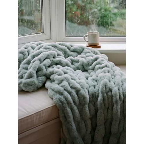 Dreamer Blanket | Super Soft, Cozy Oversized Blanket | Comfrt
