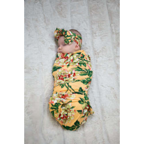 Matching Baby Swaddle Set: Peach Floral – Lila