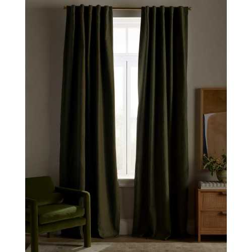 European Linen True Blackout Curtain in Hunter Green