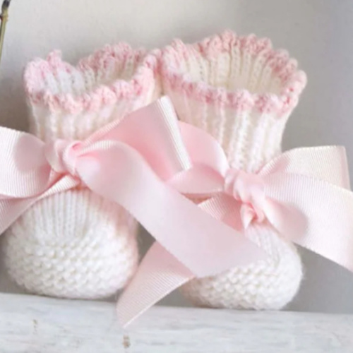 Pearl Booties with Contrasting Piping and Bow – Pukatuka