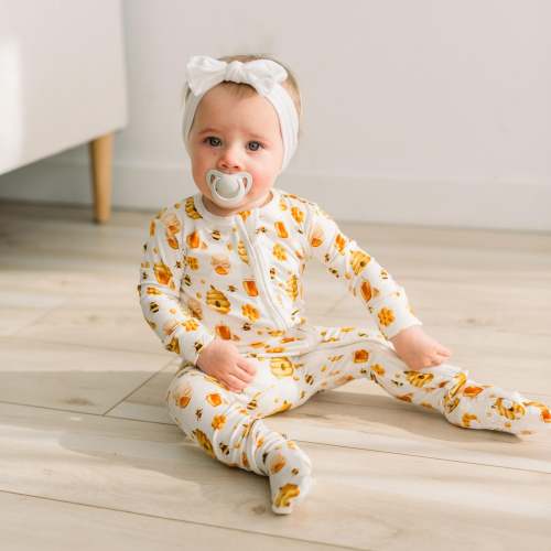 Print Footie with 2 Way Zipper in Natural Bees & Honey