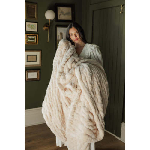 Oatmeal Hugs Blanket | Minky Couture