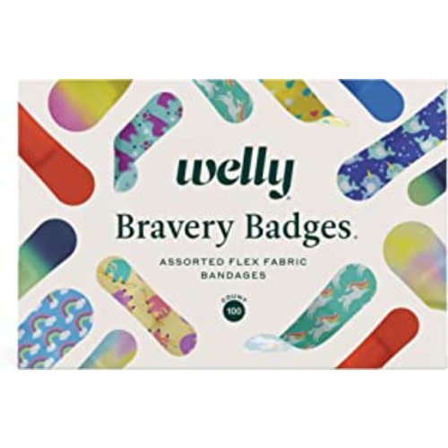 Amazon.com: Welly Bravery Badge Box | Adhesive Flexible Fabric Bandages | Assorted Shapes and Patterns for Minor Cuts, Scrapes, and Wounds - 100 Count : Health & Household