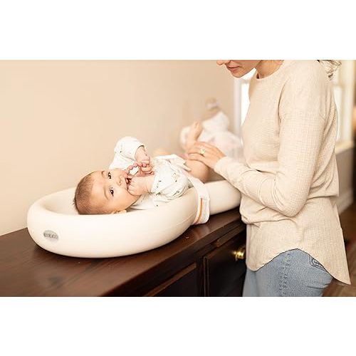 Keekaroo Peanut Changer Baby Vanilla– The Original Made in USA Easy-to-Clean Changing pad and The only Shell Over Foam, Fully Water Repellant