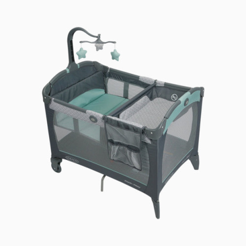 Graco Pack \'n Play Playard Change \'n Carry - Manor