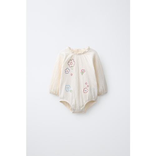 EMBROIDERED TEXTURE ROMPER