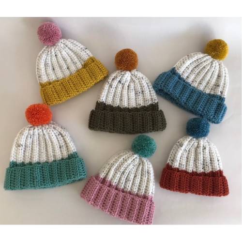 Two-tone  Baby Bobble Hat, Handmade Toddler Pompom Hat, Crochet Kids Winter Hat, Gender Neutral,Newborn Unisex Baby Gift