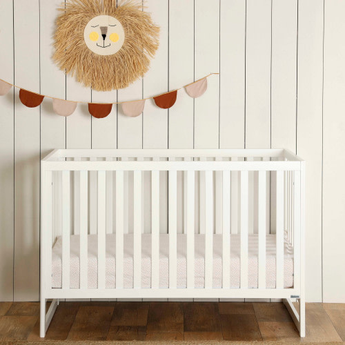 Austin 3-in-1 Convertible Crib - White