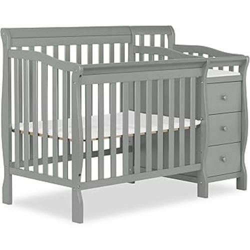 Dream On Me Jayden 4‑in‑1 Mini Convertible Baby Crib & Changer with Storage in Seagrass, Pinewood, GreenGuard Gold & JPMA, 1” Mattress Pad, 3 Mattress Heights, Converts to Mini Day & Twin-Size Bed