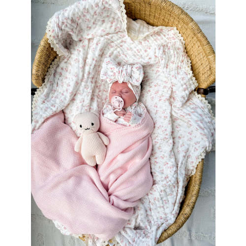Heirloom Knit Blanket | Baby Pink – Little and Fern