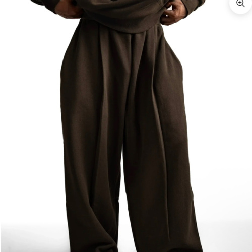 Y33 Designer Pleated Organic Sweatpants — 520GSM, Baggy Oversized, Mocha Brown