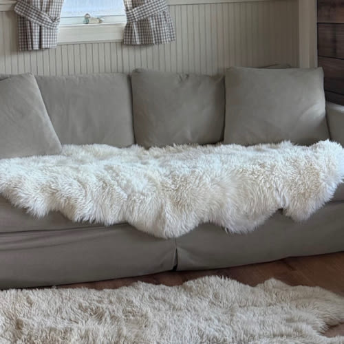 “seconds”  Classic Ivory Sheepskin