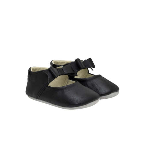 Sofia First Kicks Black