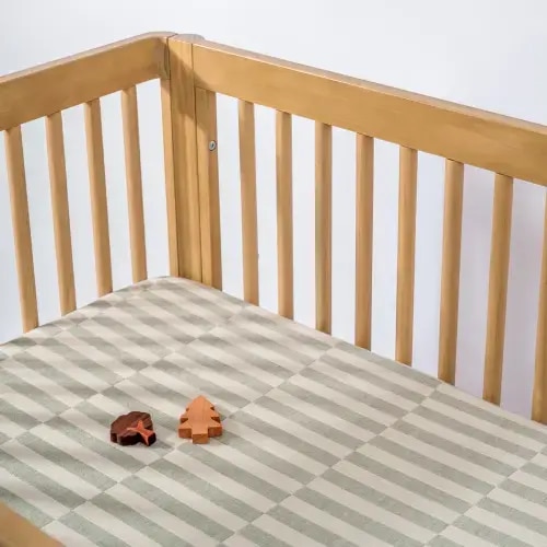 Babyletto All-Stages Midi Crib Sheet in GOTS Certified Organic Muslin Cotton