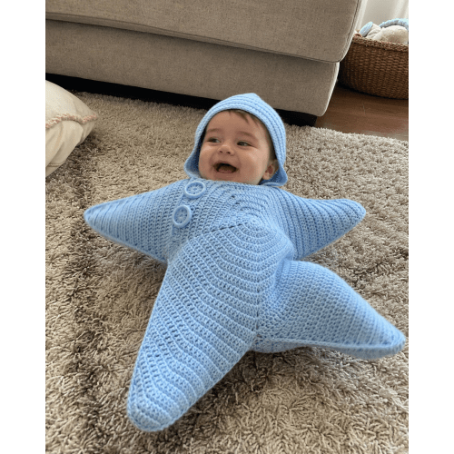 SnuggleStar™ – Luxury Hooded Baby Knit Wrap