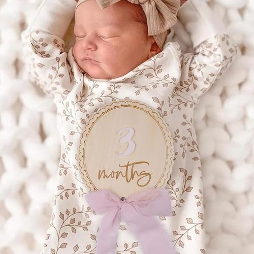 Daisy 3D Baby Monthly Milestone, Wooden Baby Milestone Signs, Monthly Milestone Wood Discs, Baby Milestone Discs (Ribbon)