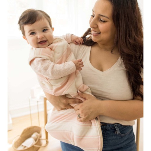 Beekeeper™ Wearable Baby Blankets | Burt's Bees Baby®