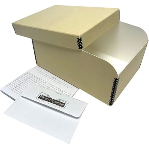 Lineco 4x6 Photo Storage Box, with 12 Acid-Free Envelopes, 5.5x7.5x11, Tan