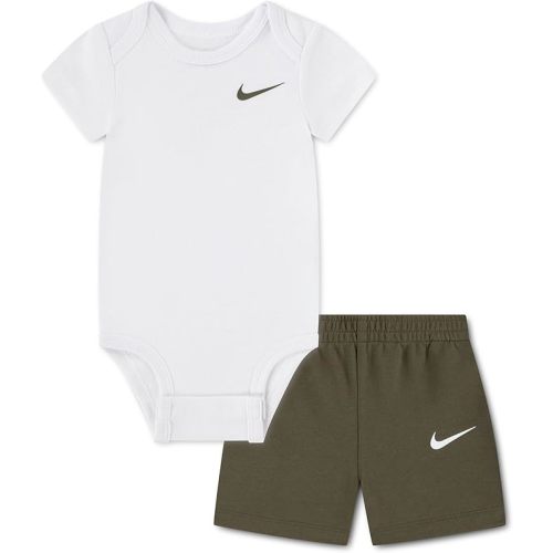 Nike Baby Essentials Bodysuit and Shorts 2-piece Outfit Set