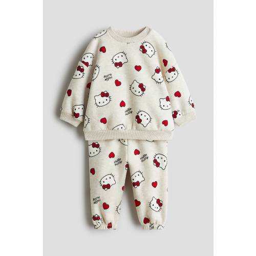 2-PIECE PRINTED SWEATSUIT