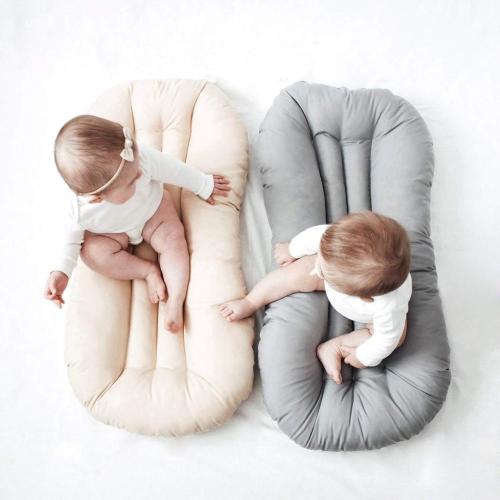 Coussin pour Bébé 0-9 mois avec Housse