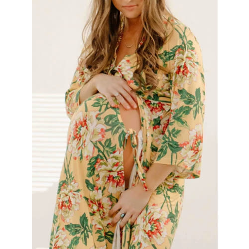 Amelia Labor & Postpartum Gown in Peach Floral – Lila