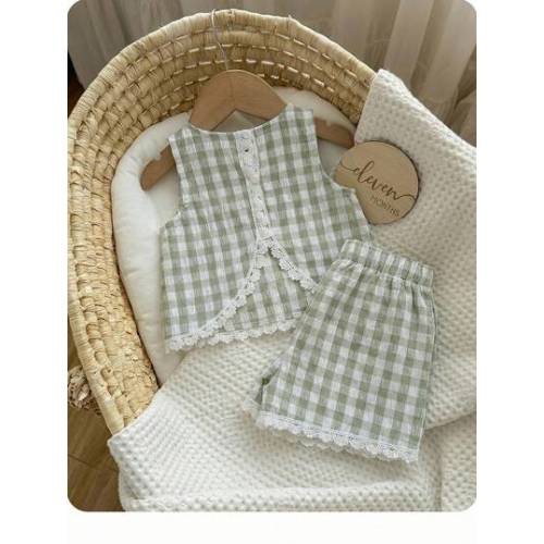 Babygirl Green And White Summer Modest Vacation Embroidered Hollow-Out Lace Patchwork Sleeveless Top And Elastic Waist Shorts Set Linen Outfit | SHEIN USA