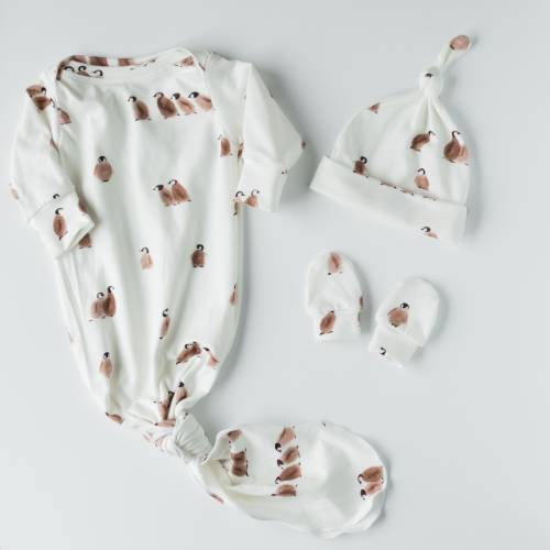 Penguin Baby Gown Set: Organic Cotton Knotted Outfit
