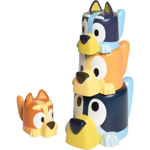 TOMY Toomies Bluey Bath Toys - Bluey's Family Pourers - Includes Chilli, Bandit, Bingo and Bluey Figures - Nesting and Stacking Cups for Bath, Beach or Pool - 4 Count - Ages 18 Months and Up