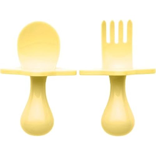 Elli&Nooli Silicone Baby Utensils Set - 2 Count, Yellow - Star-Shaped Choke Guards for Constructive Eating - Spoon & Fork for Self Feeding - Dishwasher Safe Silicone Feeding Set
