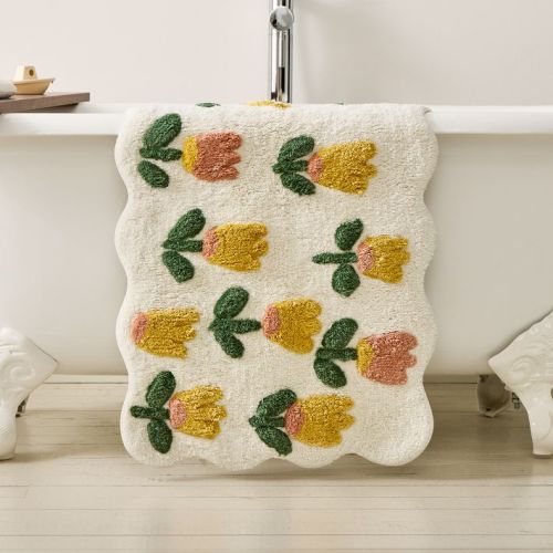 Scallop Tulip Bathmat