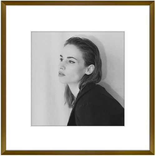 Golden State Art - 12x12 Aluminum Picture Frame - with Mat for 8x8 Photo or Without Mat for 12 x 12 Photo - Real Glass Cover - Simple and Elegant Decor for Wall Mounting - 1 Pack - Bronze