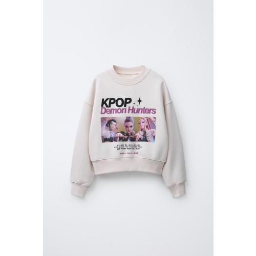 KPOP DEMON HUNTERS™ NETFLIX © PRINTED SWEATSHIRT - Ecru | ZARA United States