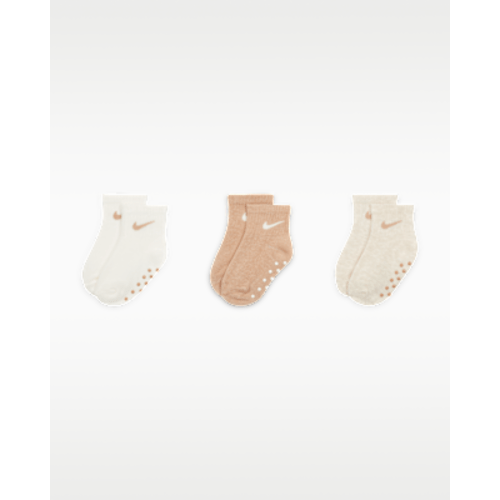 Nike Baby Core Swoosh Gripper Socks (3 Pairs). Nike.com