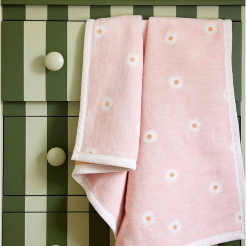 Lazy Daisies Mini Blanket