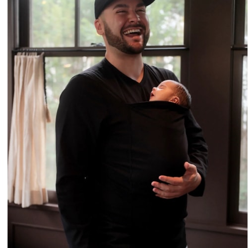 Lalabu Dad Shirt | Original Babywearing T-Shirt with Kangaroo Pouch | Baby Wrap Carrier for Newborns & Infants | Baby Wrap Carrier for Newborns | Essential for new Dads