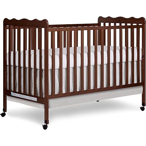 Dream On Me Carson Classic 3-in-1 Convertible Crib in Walnut Brown, Greenguard Gold & Baby Safety Alliance Certified, with Locking Wheels, Converts from Baby Crib to Day Bed and Kids Sofa