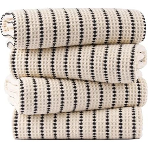 POLYTE 430 GSM Microfiber Oversize Quick Dry Lint Free Bath Towel, 60 x 30 in, 4 Pack (Waffle Weave)