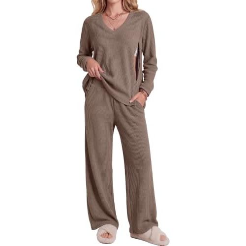 Locoowai 2 Piece Postpartum Nursing Sets