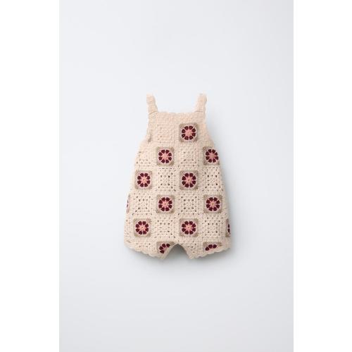 CROCHET FLOWER KNIT OVERALLS - Light beige 12 Months