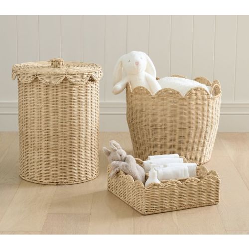 Palmer Scalloped Hamper