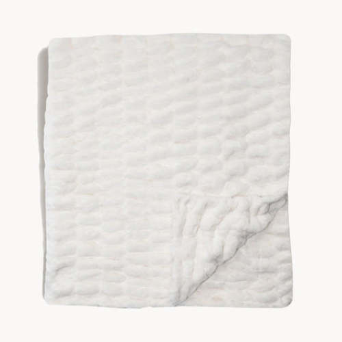 Creamy Cloud Blanket | Lola Blankets